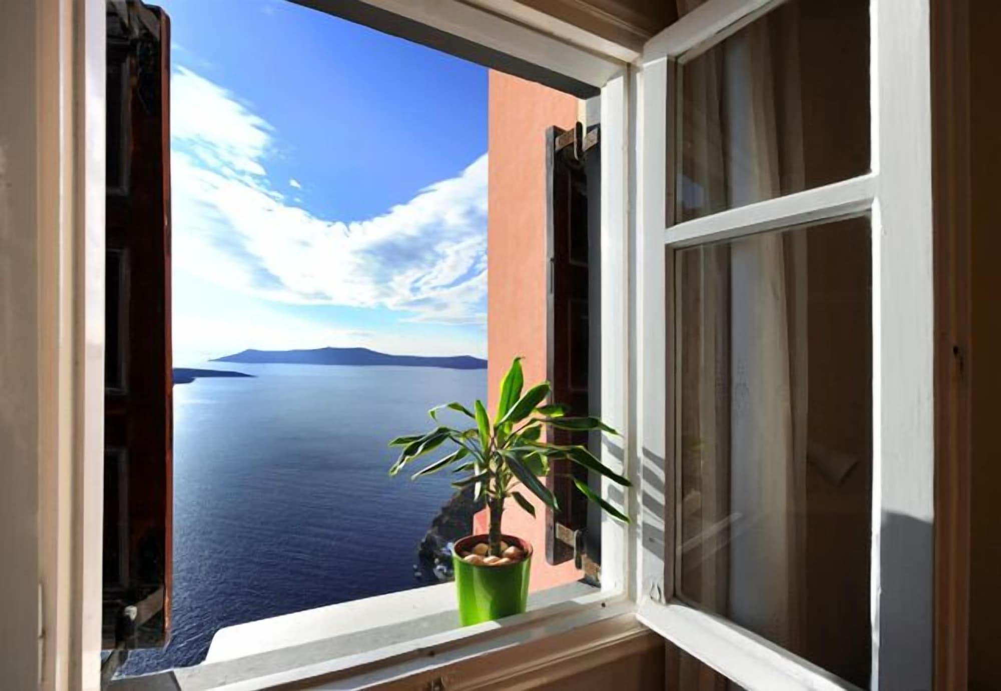 Kavalari - Adults Only 2* Fira (Santorini)